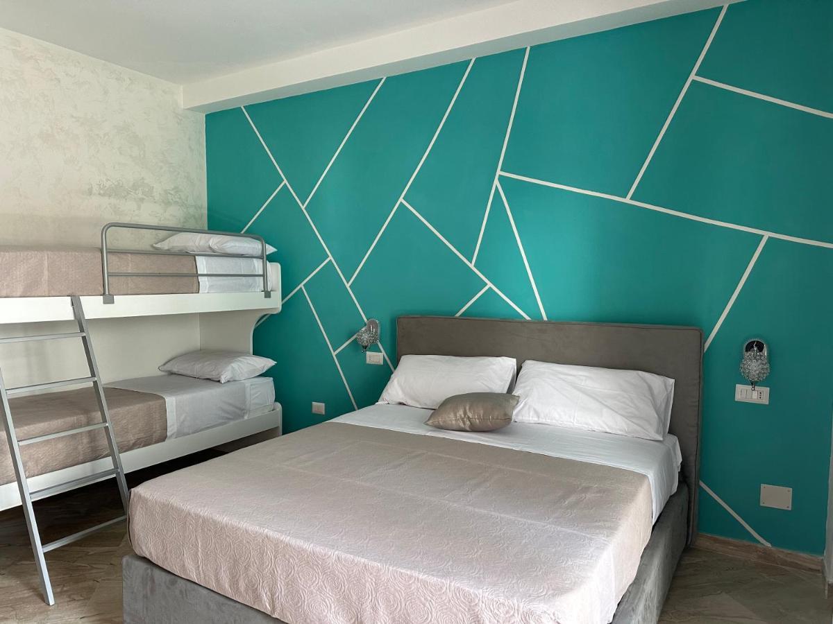 Al Centro Bed & Breakfast Формия Екстериор снимка
