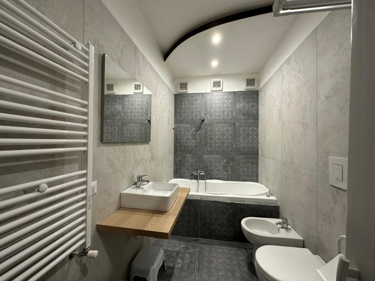 Al Centro Bed & Breakfast Формия Екстериор снимка